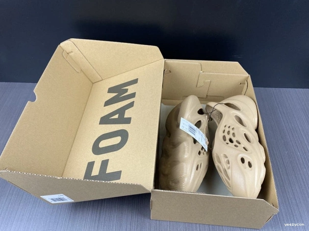 GW3354 RNNR Foam Adidas Yeezy Ochre 0719